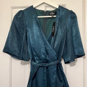 Lulu’s Wrapped Up In Love Dark Green Dress Sz S